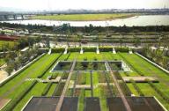 斜坡公園：營造統一的綠色景觀