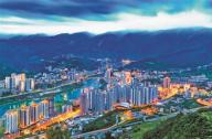 武隆：新起點上的“五大擔當”